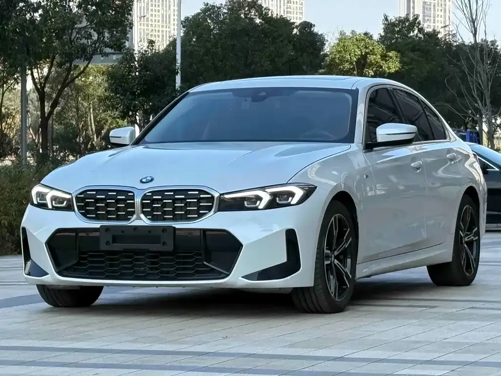 BMW 3 Series — фото 1