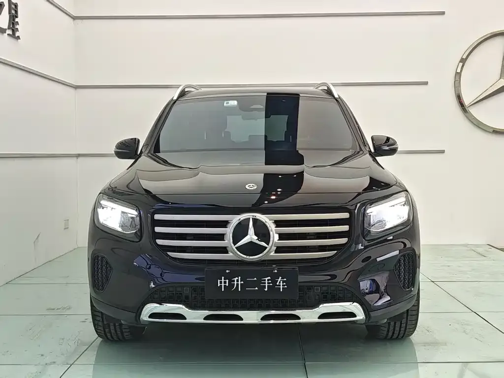 Mercedes-Benz GLB — фото 7