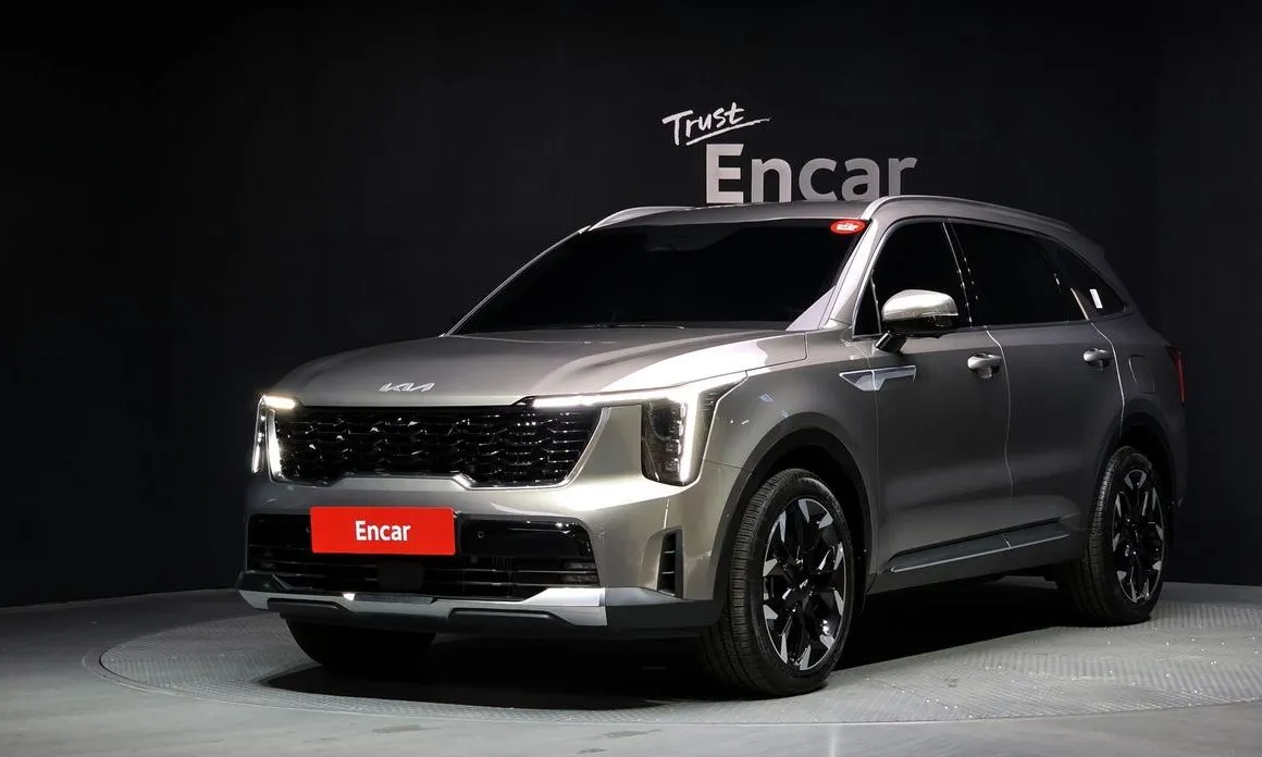 Kia Sorento — фото 1
