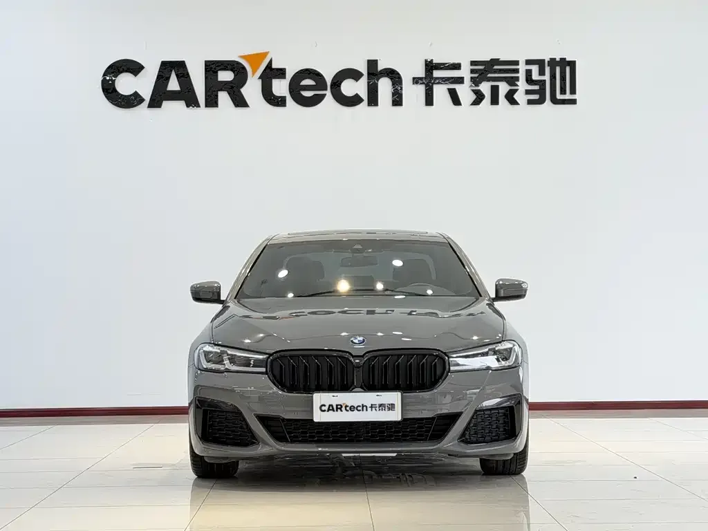 BMW 5 Series (Import) — фото 2