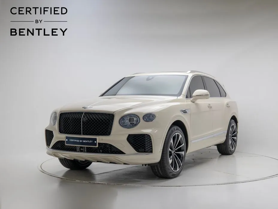 Bentley Bentayga — фото 1