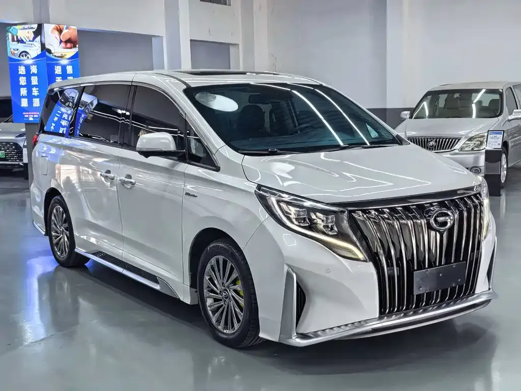 GAC Motor Trumpchi M8 — фото 2