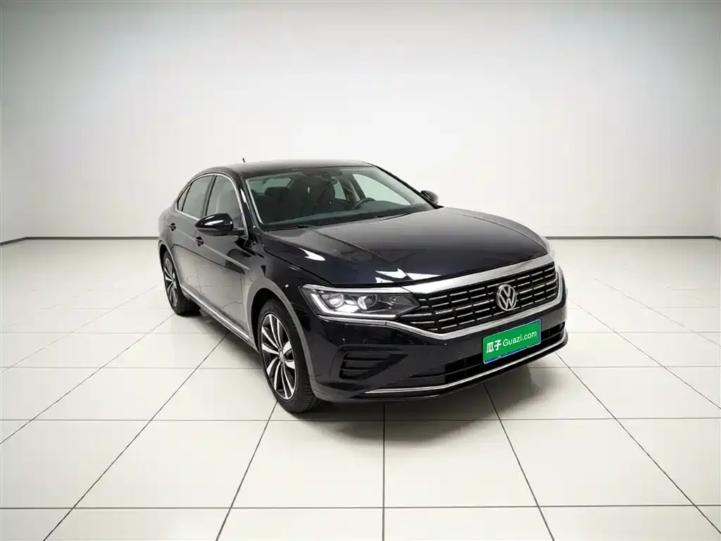 Volkswagen Passat — фото 3