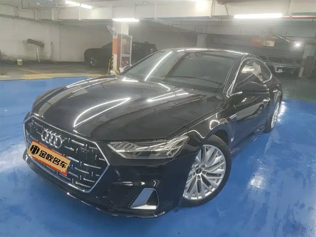 Audi A7L — фото 5