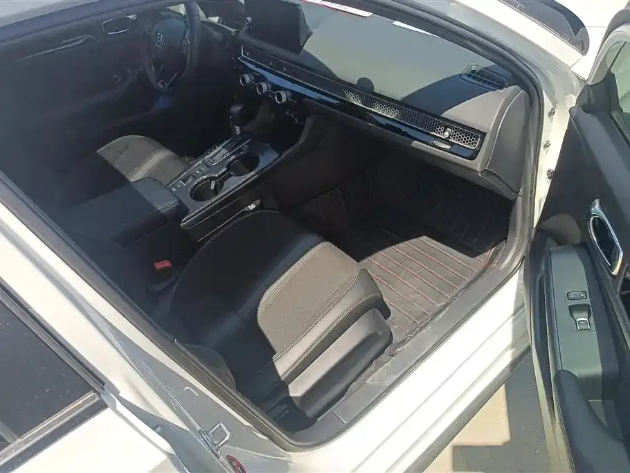 Honda Civic — фото 3