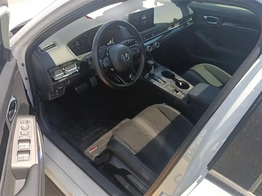 Honda Civic — фото 4