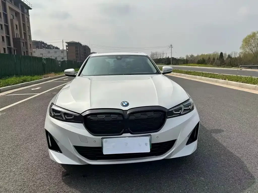 BMW i3 — фото 7
