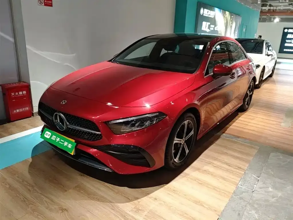 Mercedes-Benz A-Class — фото 1