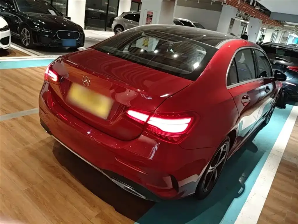 Mercedes-Benz A-Class — фото 3