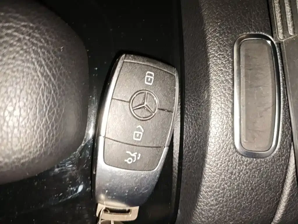 Mercedes-Benz A-Class — фото 10
