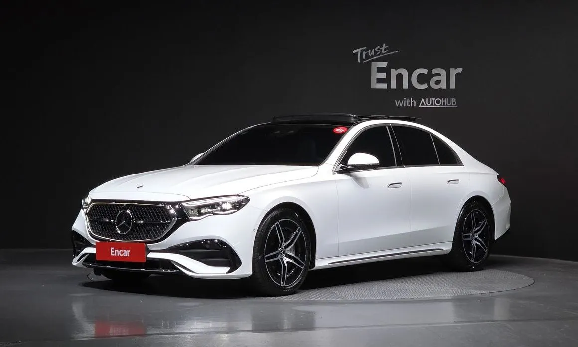 Mercedes-Benz E-Class — фото 1