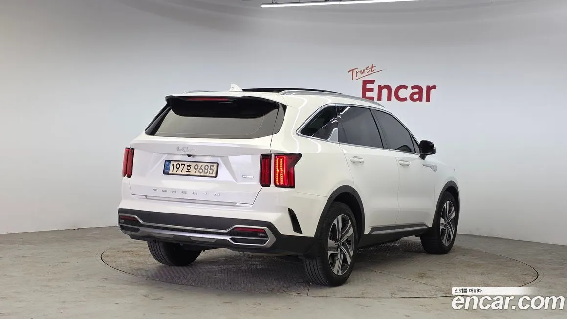 Kia Sorento — фото 3
