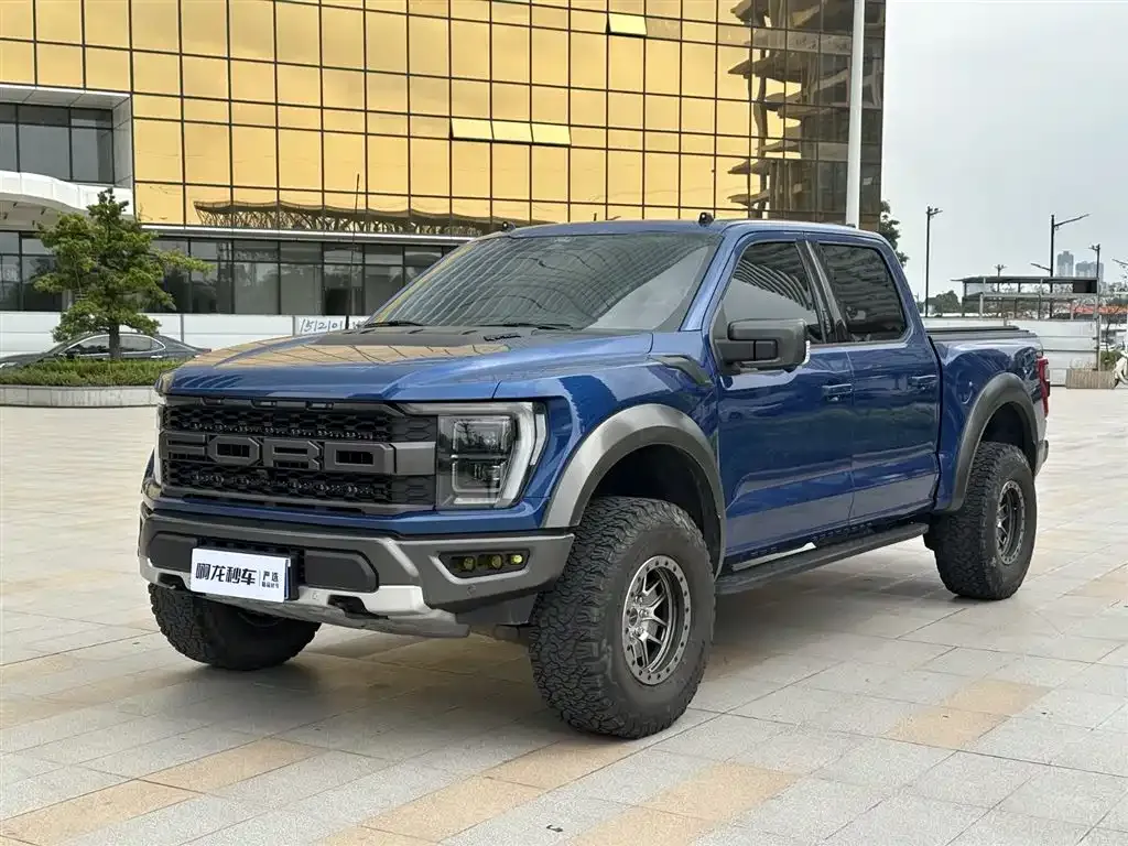 Ford F-150 Raptor — фото 1