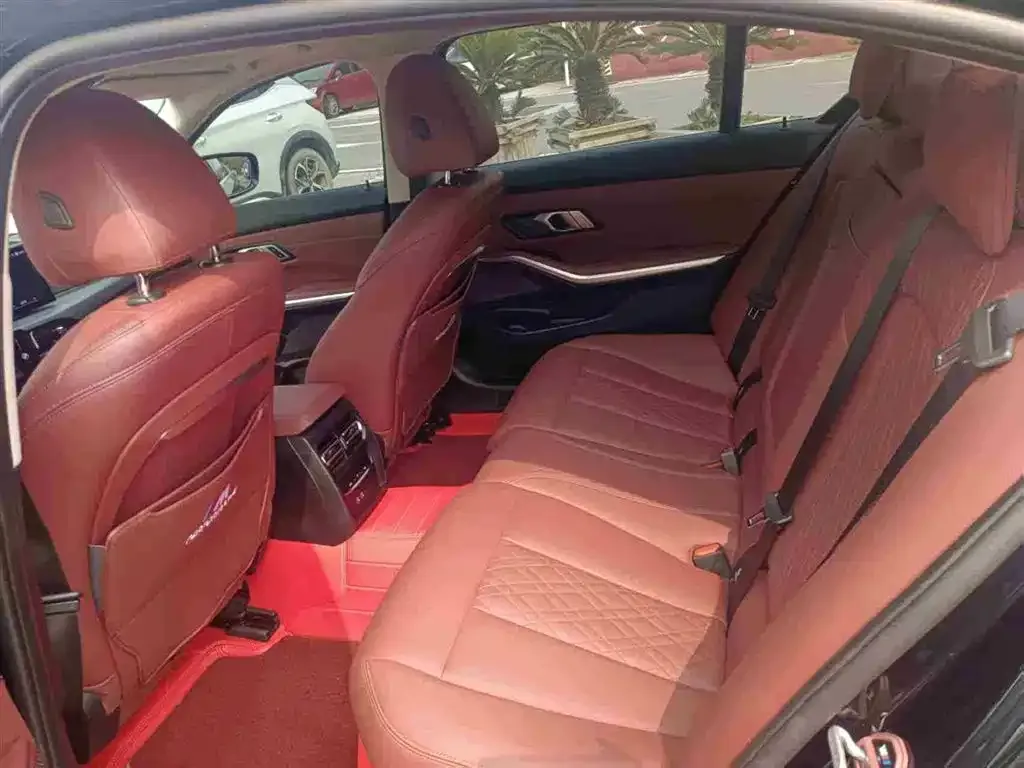 BMW 3 Series — фото 10