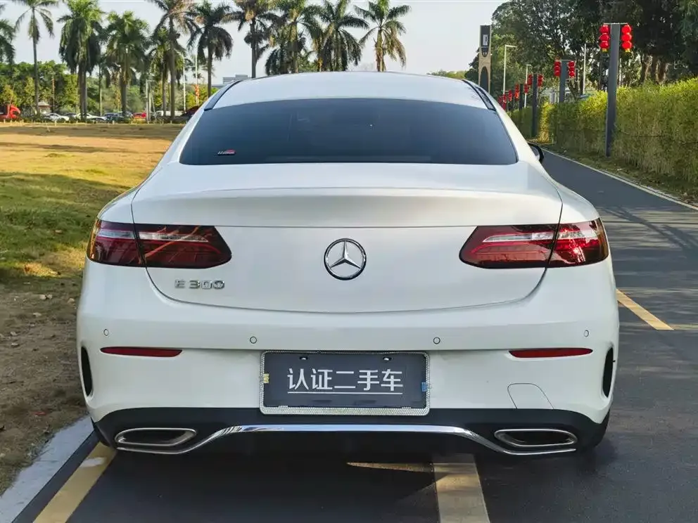 Mercedes-Benz E-Class (Import) — фото 3
