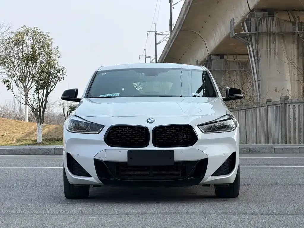 BMW X2 — фото 5
