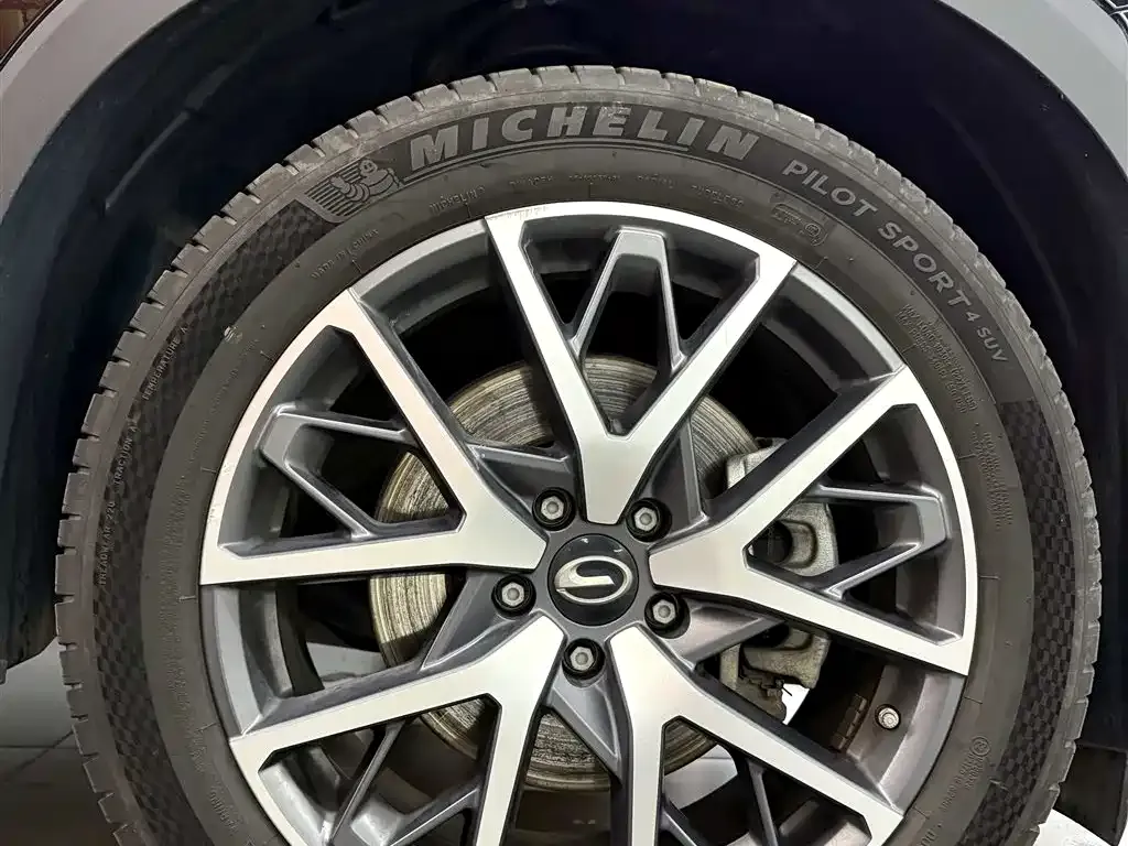 GAC Motor Trumpchi GS8 — фото 5