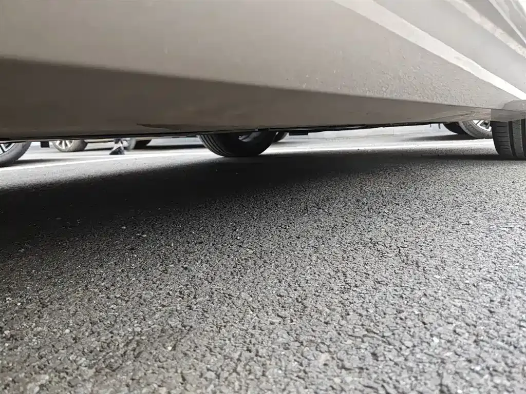 Volvo S60 — фото 10