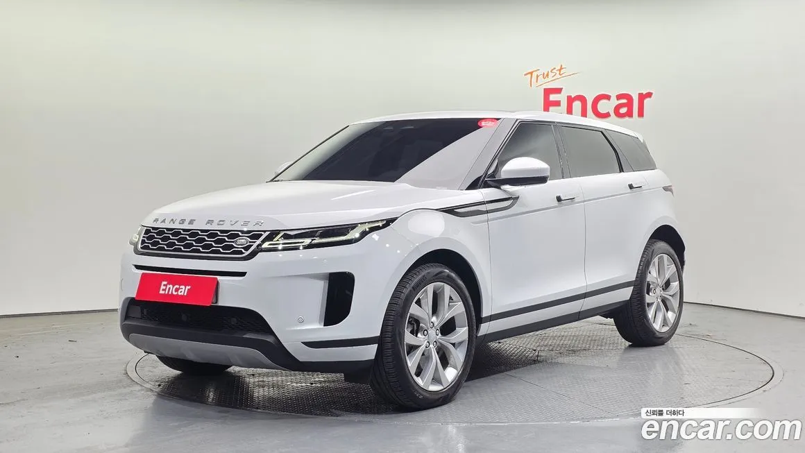 Land Rover Range Rover Evoque — фото 1
