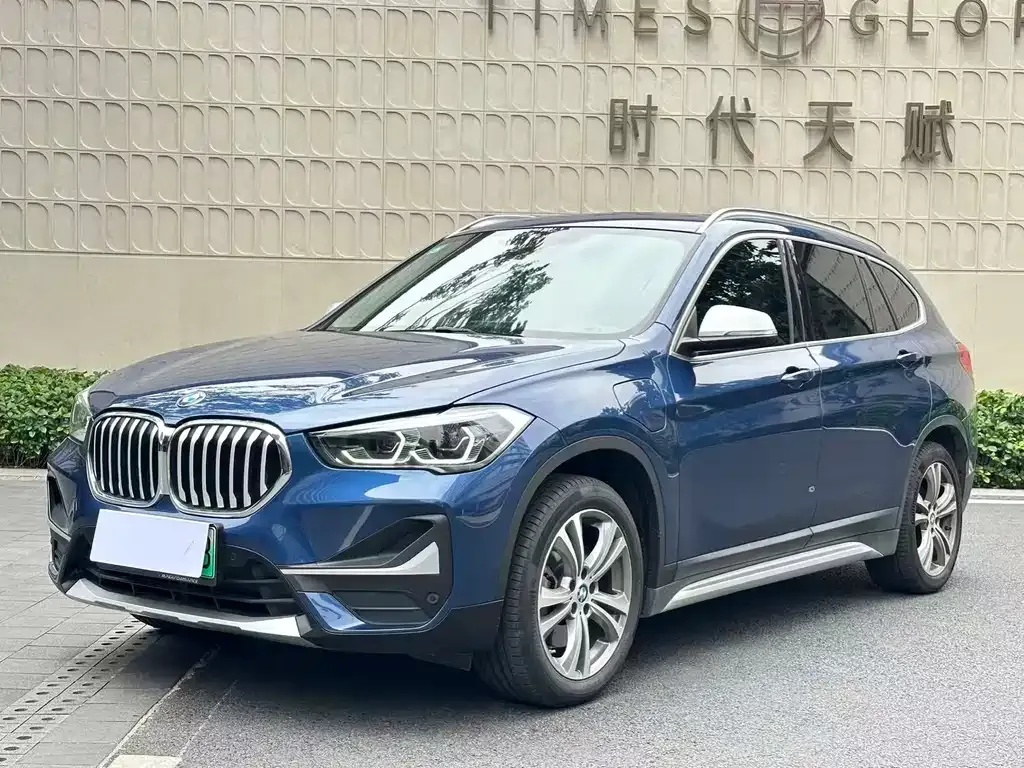 BMW X1 New Energy — фото 1