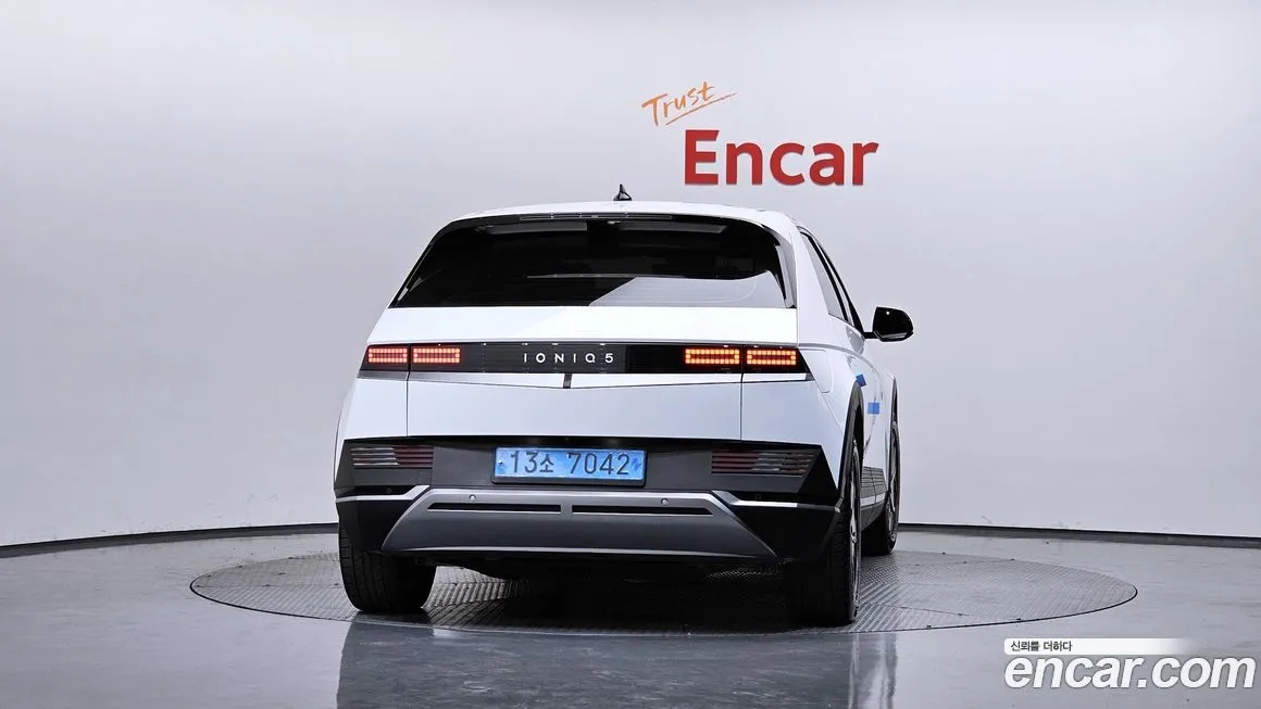 Hyundai Ioniq5 — фото 3