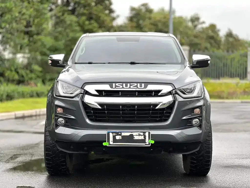 Isuzu D-MAX — фото 5