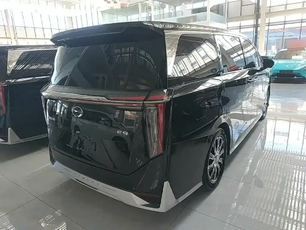 GAC Motor Trumpchi E9 — фото 7