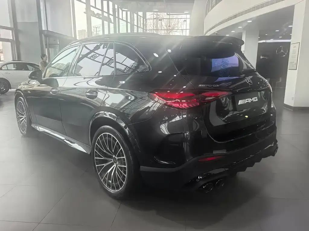 Mercedes-Benz GLC AMG — фото 8