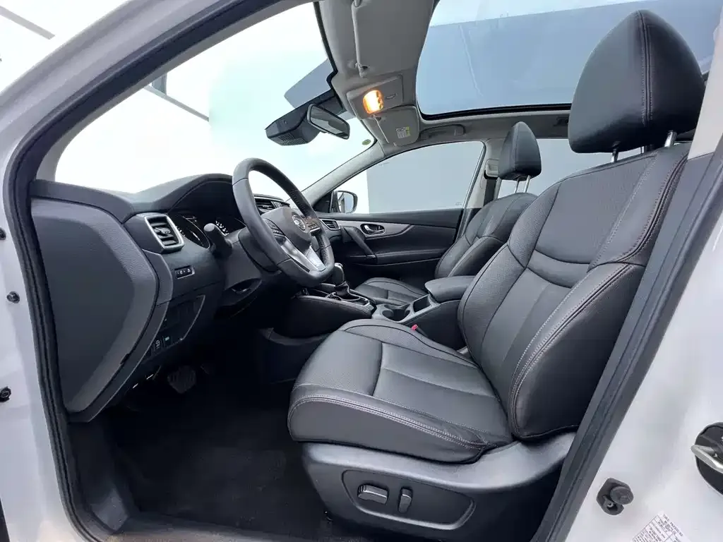 Nissan Qashqai — фото 5