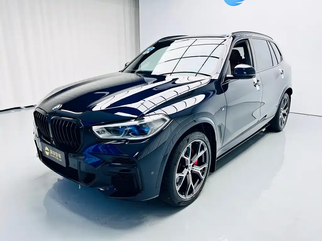 BMW X5 — фото 1