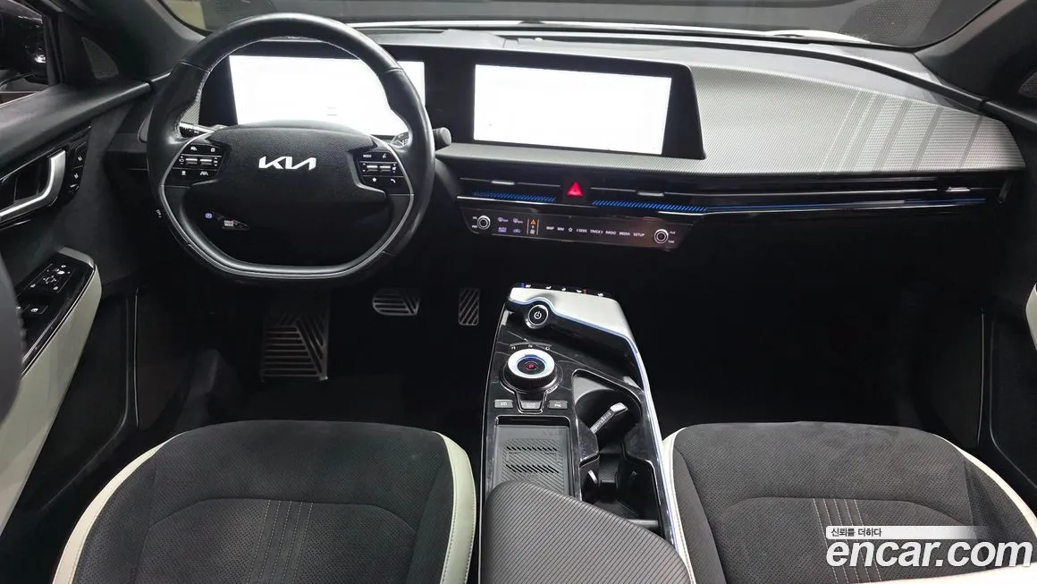 Kia EV6 — фото 7