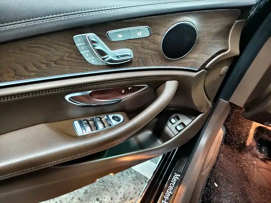 Mercedes-Benz E-Class New Energy — фото 9