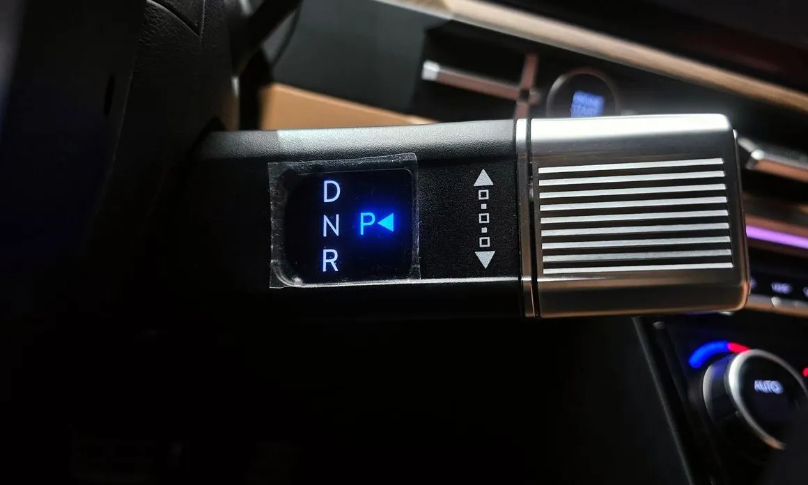 Hyundai Santafe — фото 2