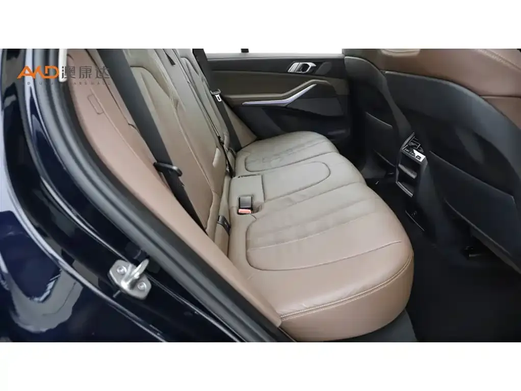 BMW X5 (Import) — фото 5