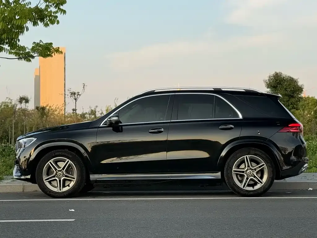 Mercedes-Benz GLE — фото 3