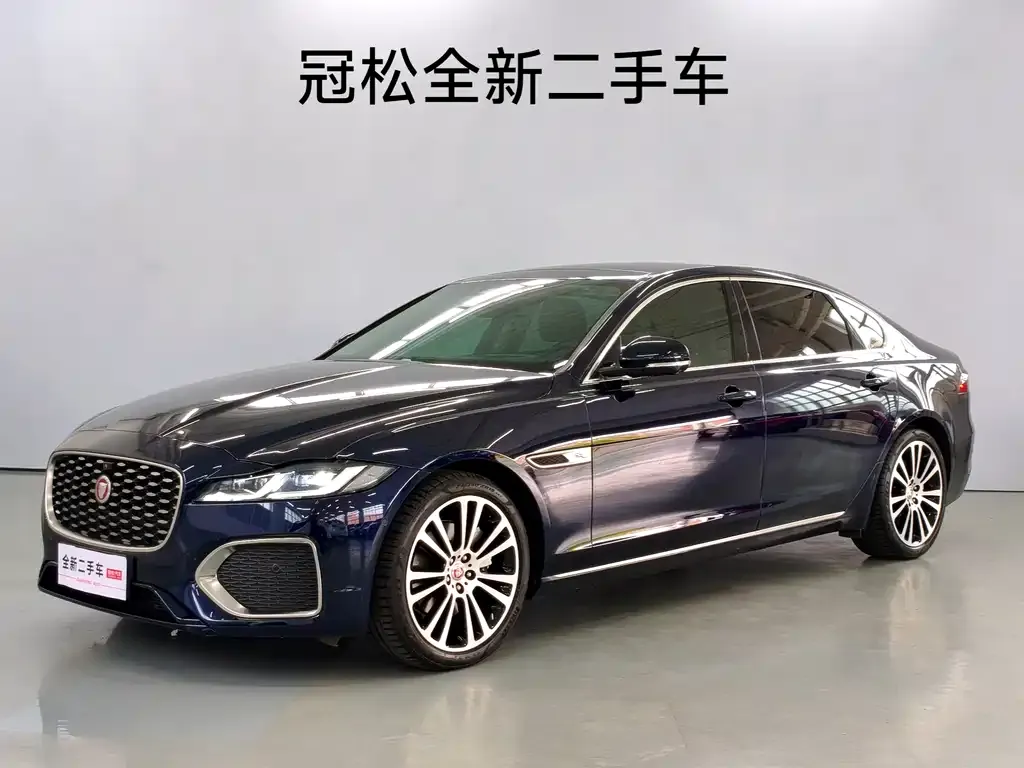 Jaguar XFL — фото 1