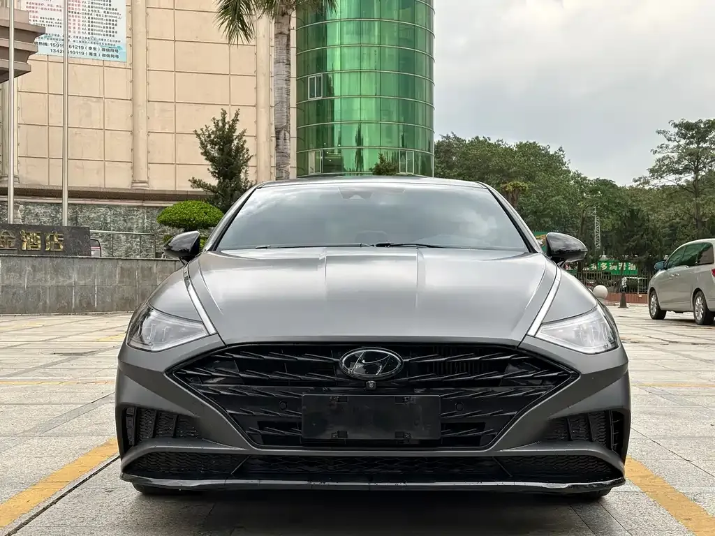 Hyundai Sonata — фото 7