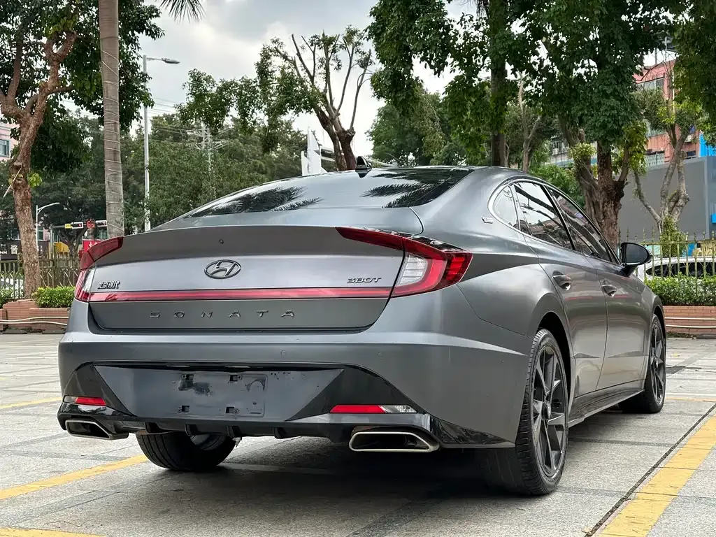 Hyundai Sonata — фото 10