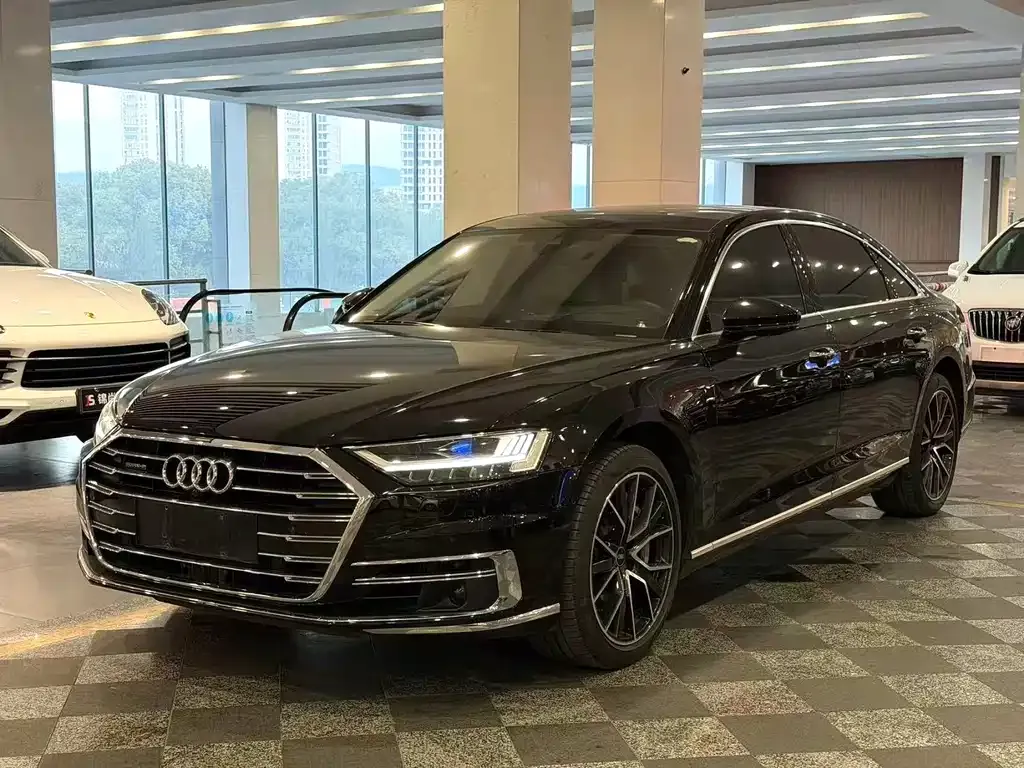 Audi A8 New Energy — фото 1