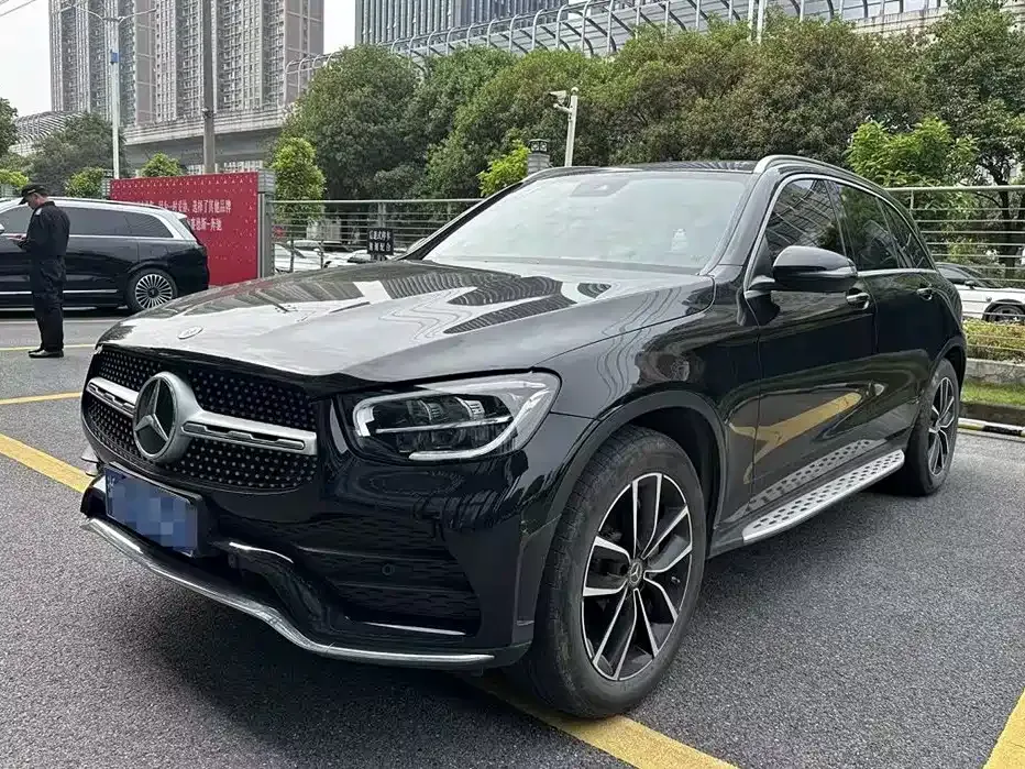Mercedes-Benz GLC — фото 1