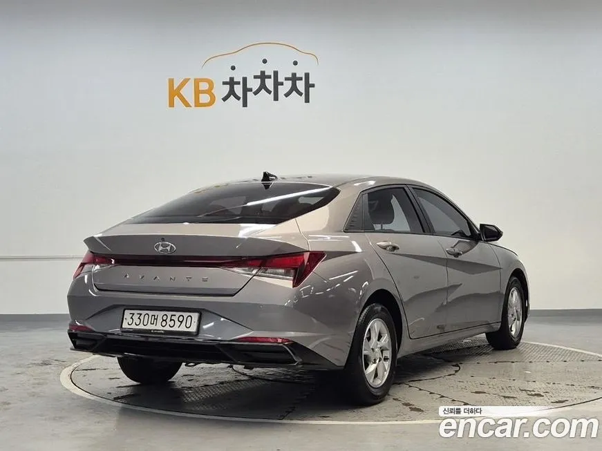 Hyundai AVANTE — фото 5
