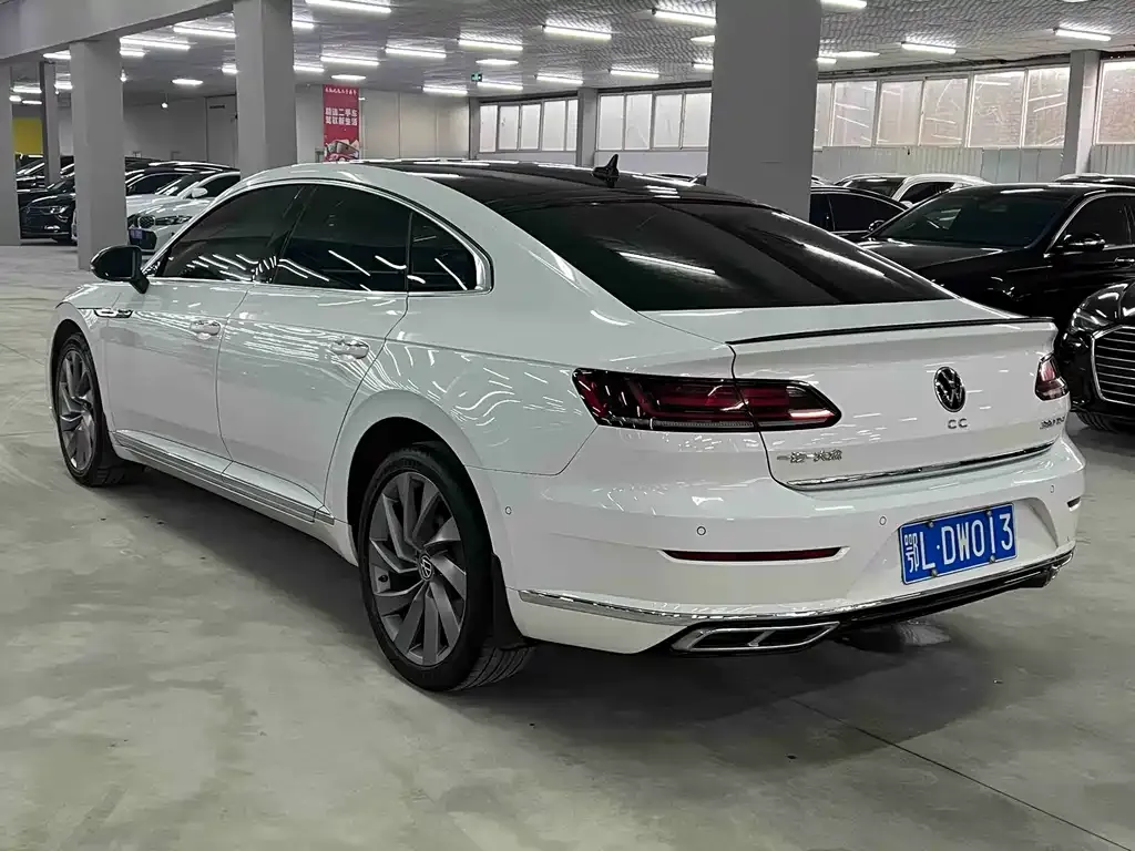 Volkswagen CC — фото 3