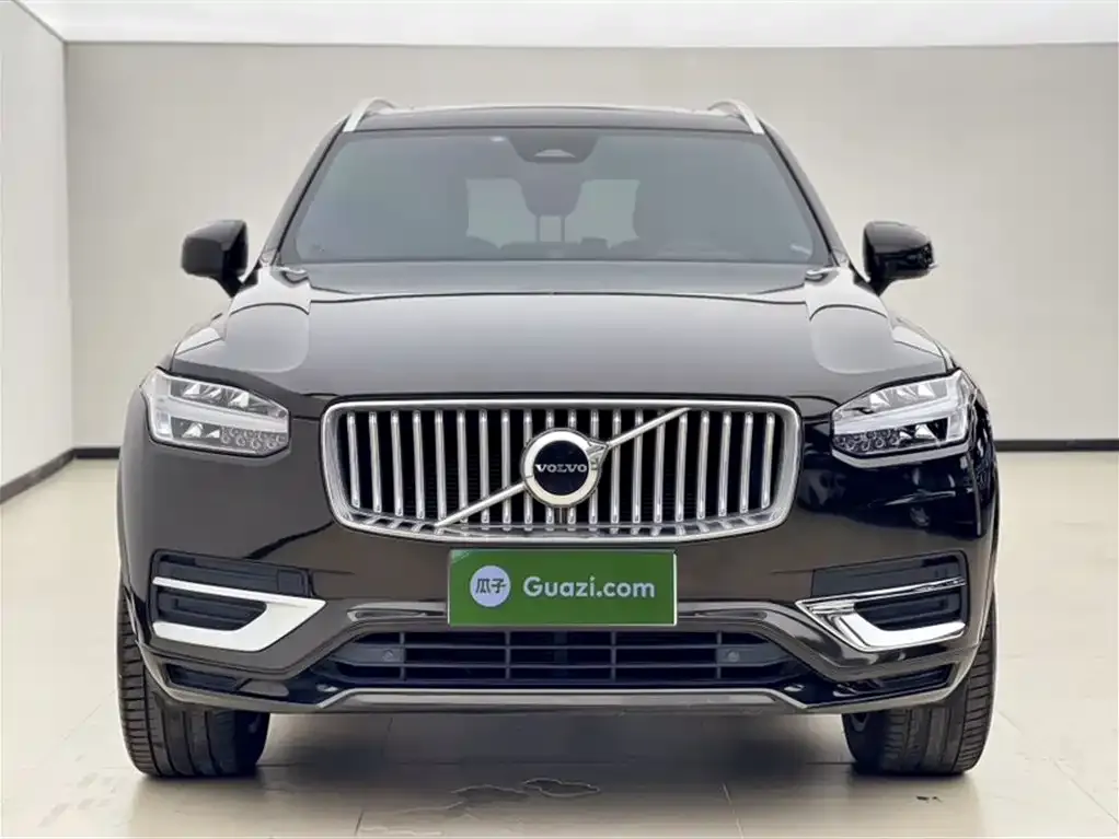 Volvo XC90 — фото 5