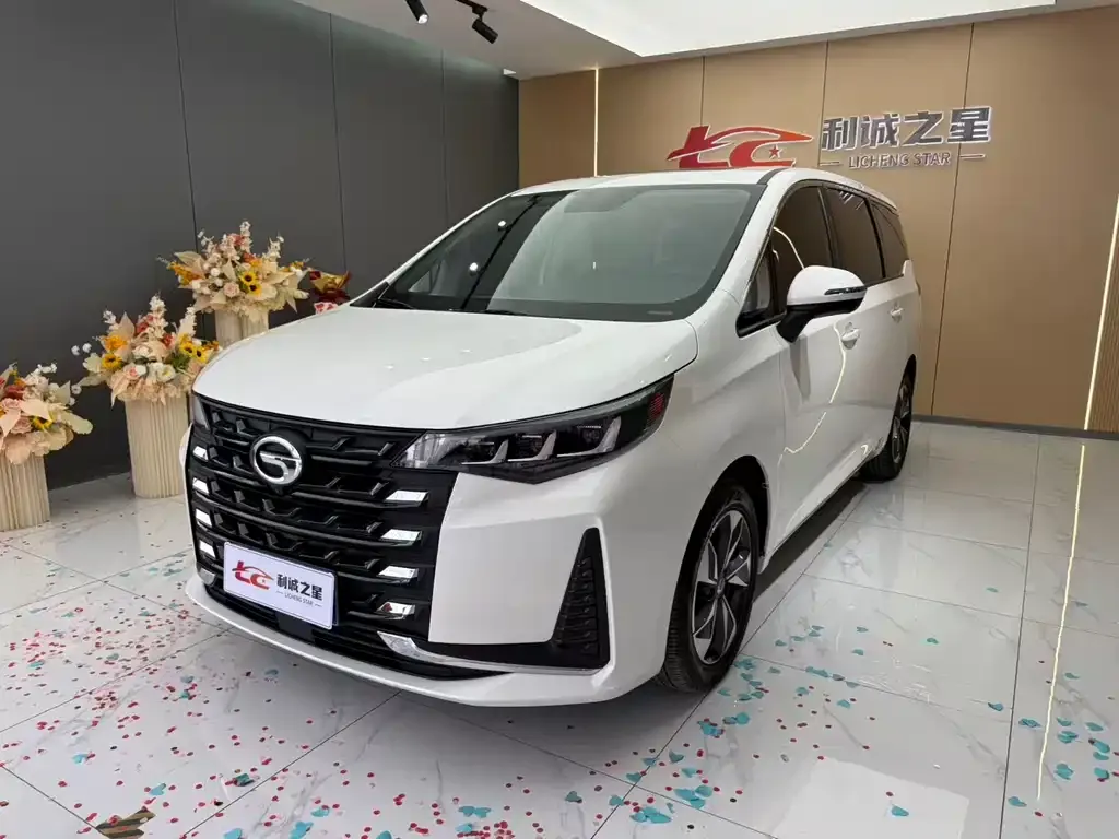 GAC Motor Trumpchi M6 — фото 2
