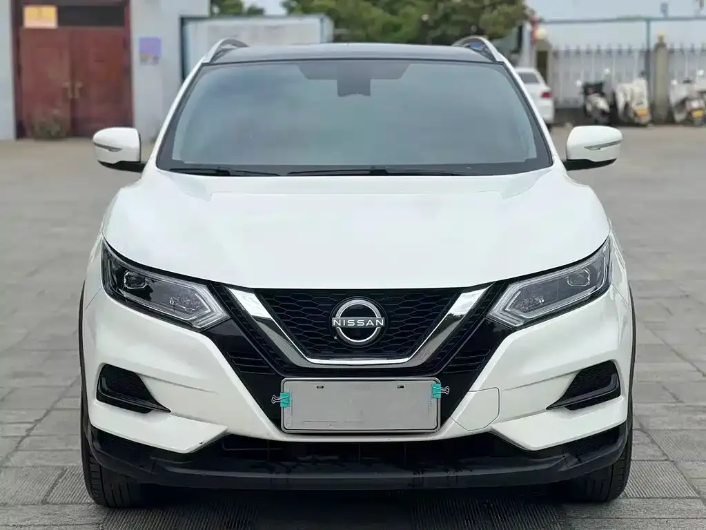 Nissan Qashqai — фото 5