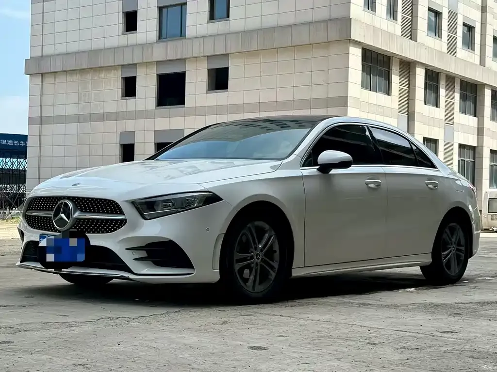 Mercedes-Benz A-Class — фото 1