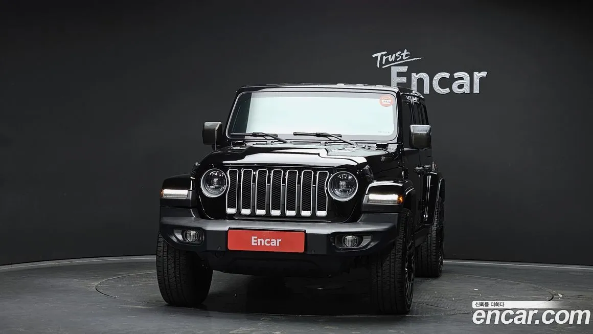 Jeep Wrangler — фото 7