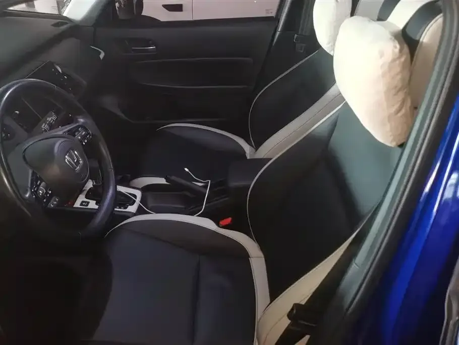 Honda Fit — фото 5