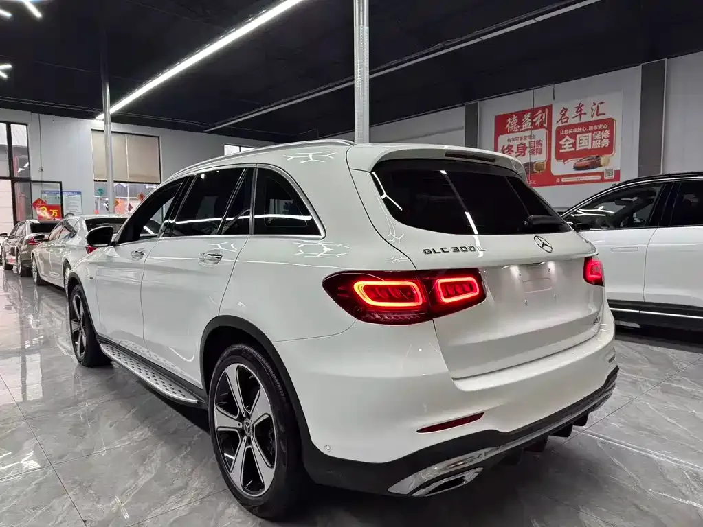 Mercedes-Benz GLC — фото 4
