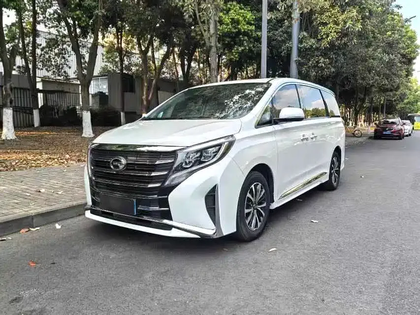 GAC Motor Trumpchi M8 — фото 1
